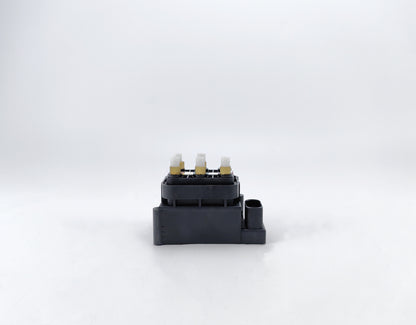 Air Suspension Shock Solenoid  Valve Block Mercedes-Benz S-Class W222 0993200058
