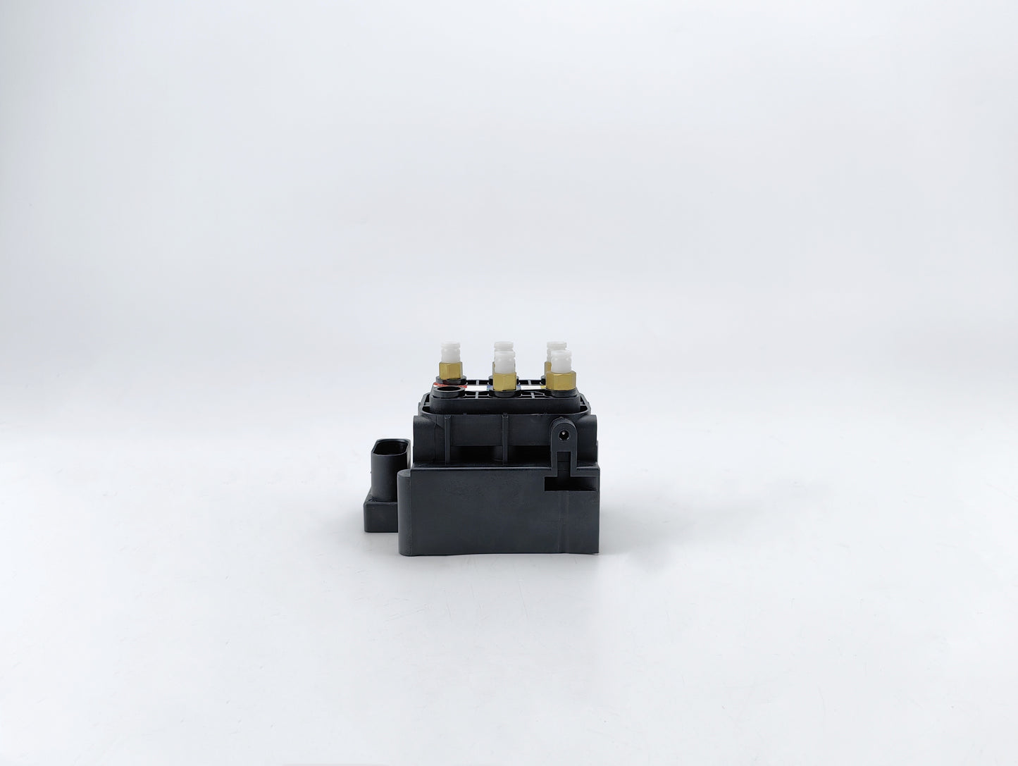 Air Suspension Shock Solenoid  Valve Block Mercedes-Benz S-Class W222 0993200058