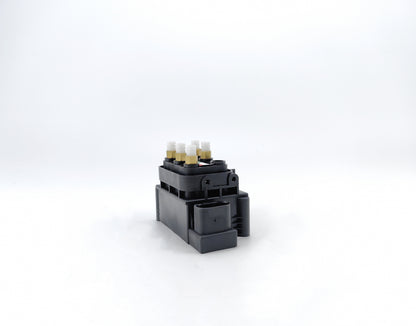 Air Suspension Shock Solenoid  Valve Block Mercedes-Benz S-Class W222 0993200058