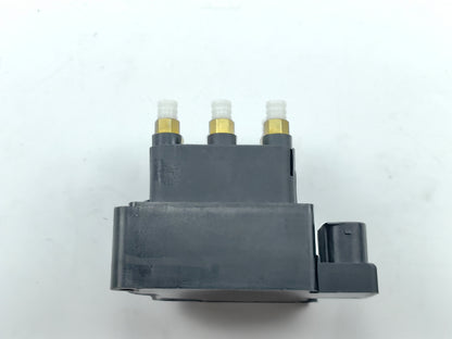 Air Suspension Solenoid Valve Block For Rolls Royce Ghost 37206864213
