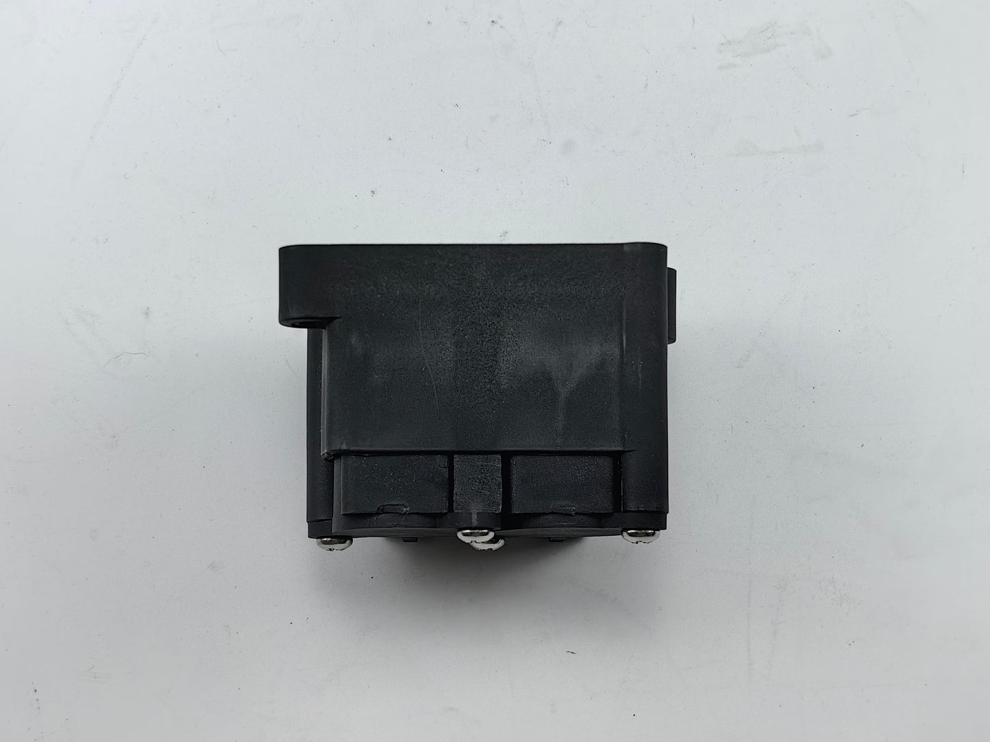 Air Suspension Solenoid Valve Block 37226787616 For BMW E65 E66