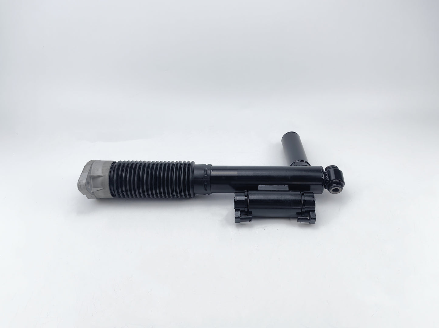 Rear Right Air Shock Absorber Strut w/ADS For Mercedes X290 AMG GT A2903208800