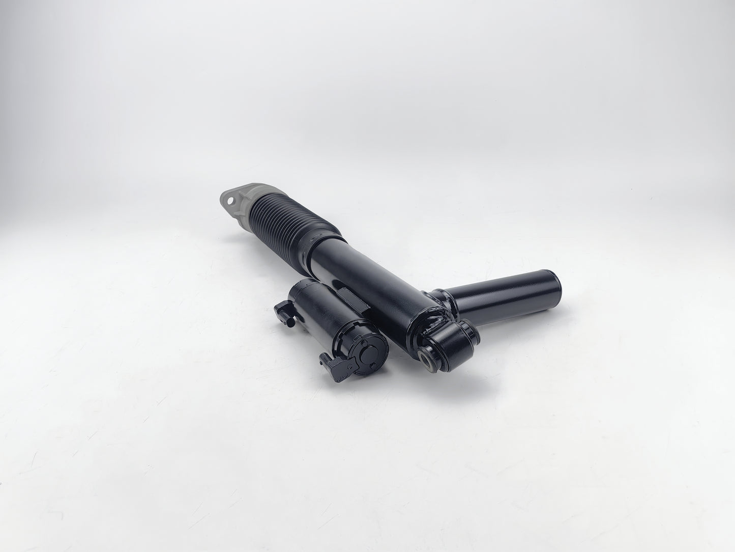 Rear Right Air Shock Absorber Strut w/ADS For Mercedes X290 AMG GT A2903208800
