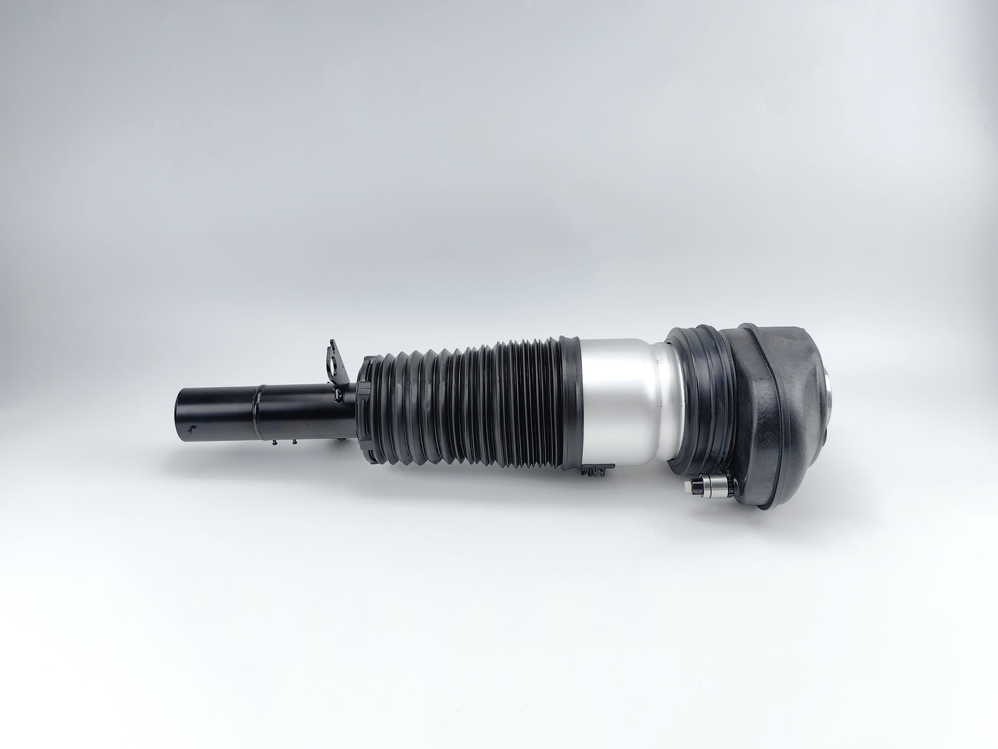 Front Left Air Suspension Shock Absorbers With ADS For BMW X5 37106869035