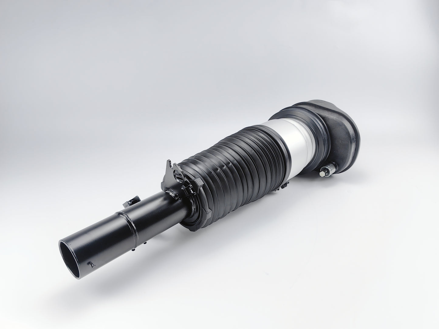 Front Left Air Suspension Shock Absorbers With ADS For BMW X5 37106869035