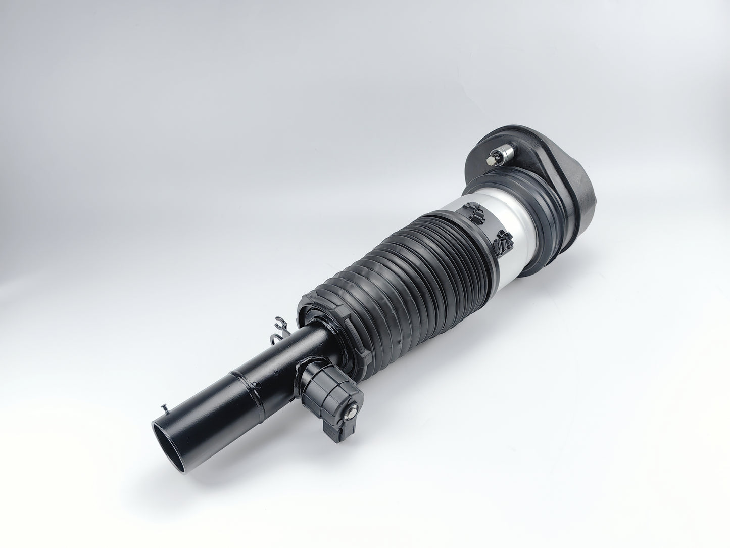 Front Left Air Suspension Shock Absorbers With ADS For BMW X5 37106869035