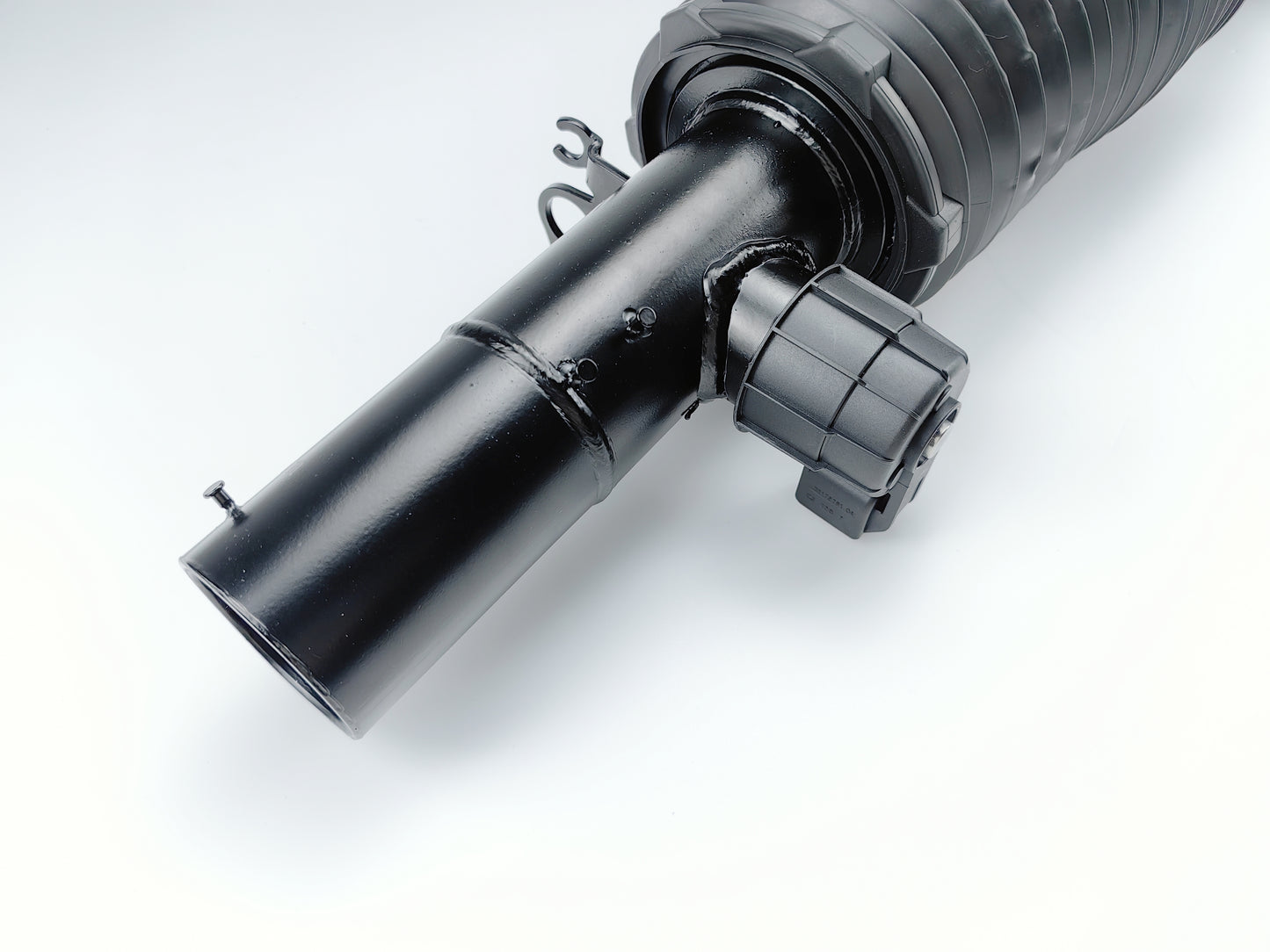 Front Left Air Suspension Shock Absorbers With ADS For BMW X5 37106869035