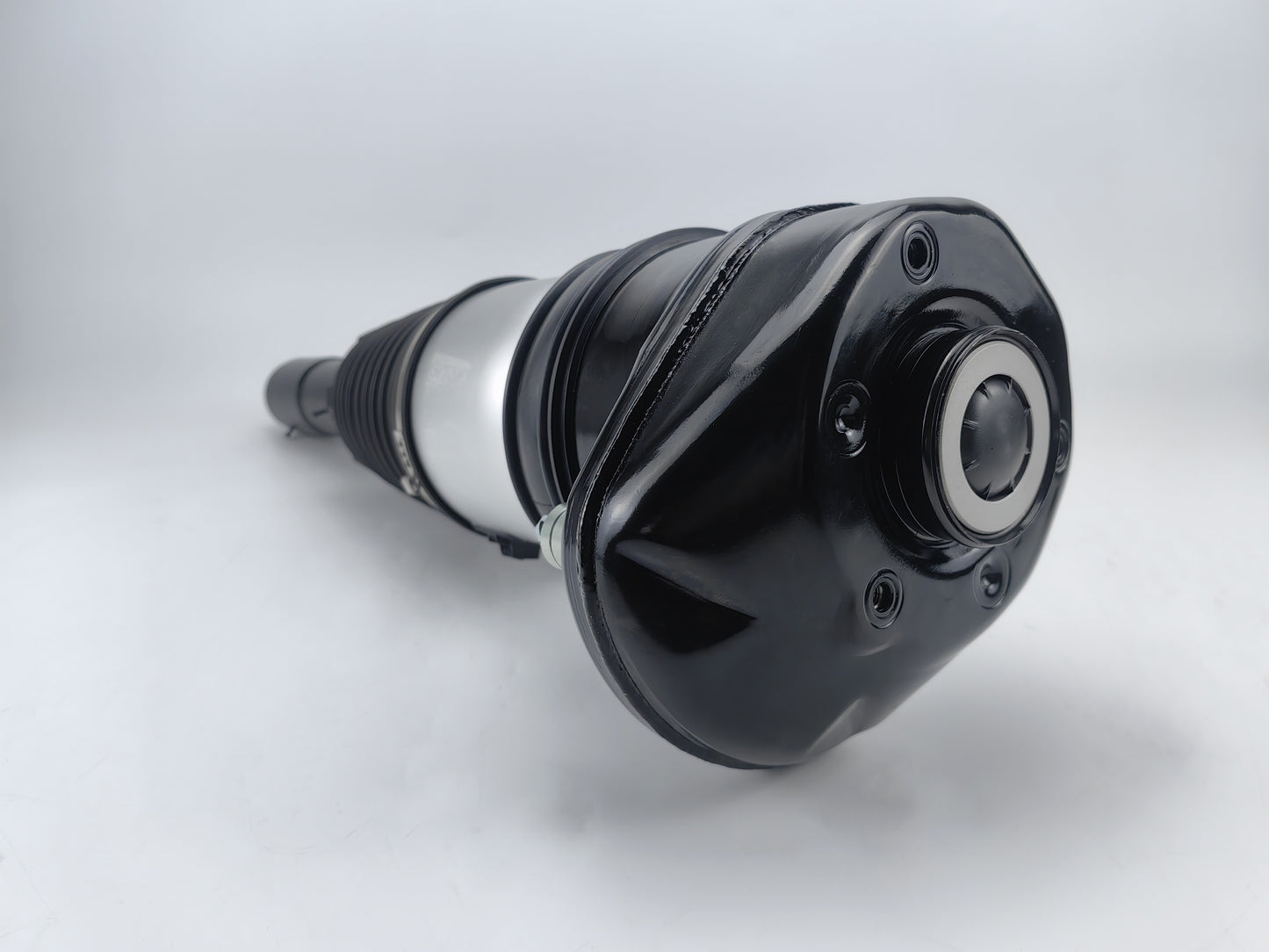 Air Suspension Shock Absorber For BMW G32 4 Matic Front Right 37106899049
