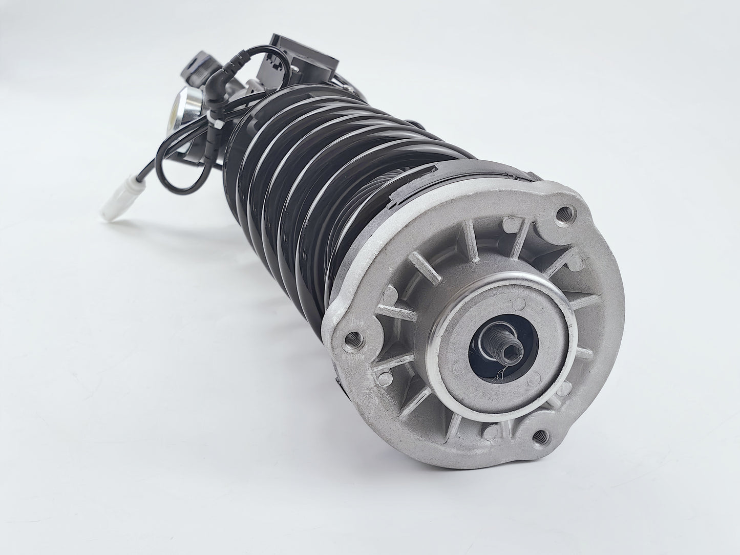 BMW 7 Series F01/F02 Front Shock Absorber Assembly With EDC 37116796926 ﻿