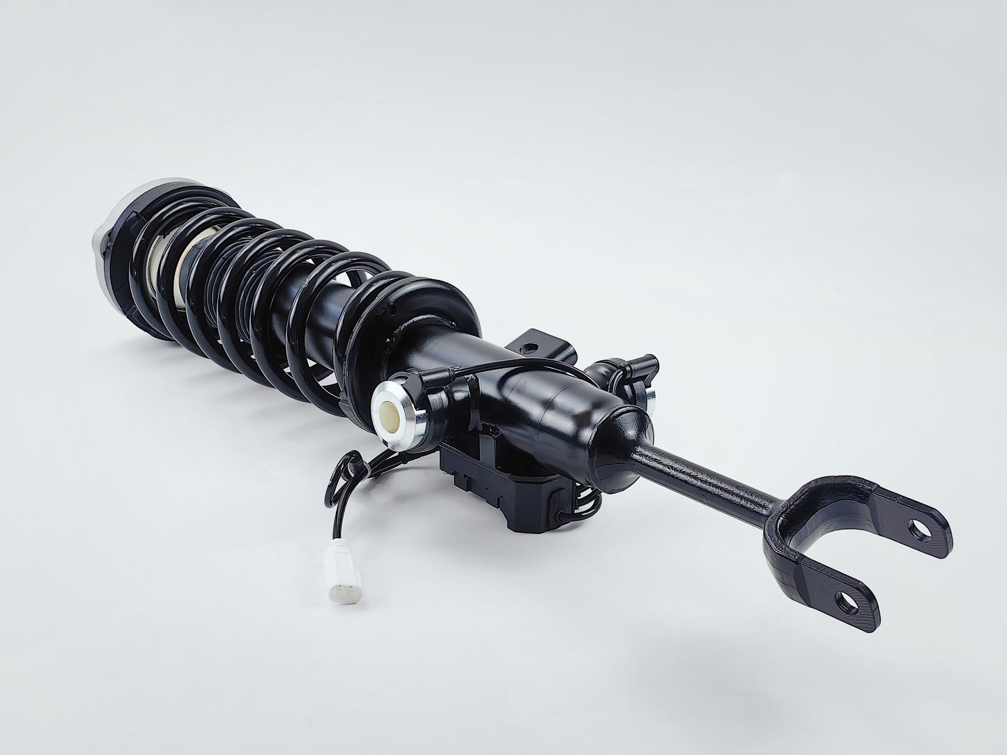 BMW 7 Series F01/F02 Front Shock Absorber Assembly With EDC 37116796926 ﻿