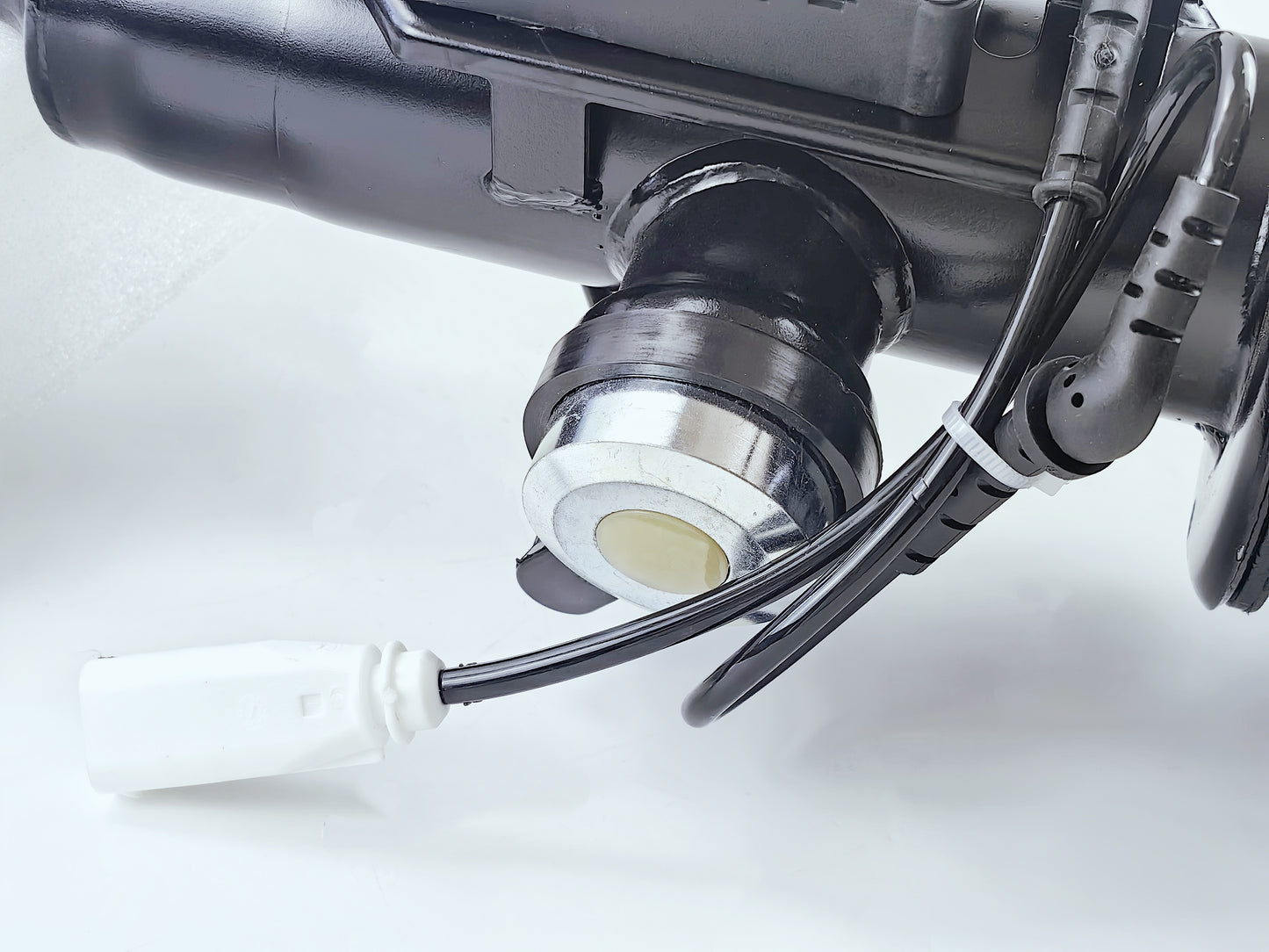 BMW 7 Series F01/F02 Front Shock Absorber Assembly With EDC 37116796926 ﻿