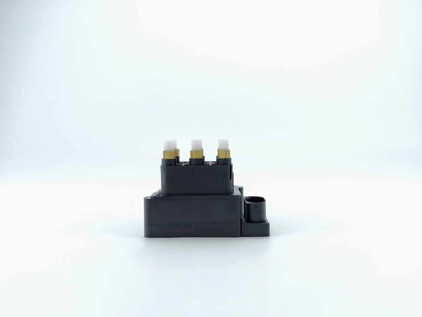 Air Suspension Solenoid Valve Block For Rolls Royce Ghost 37206864213