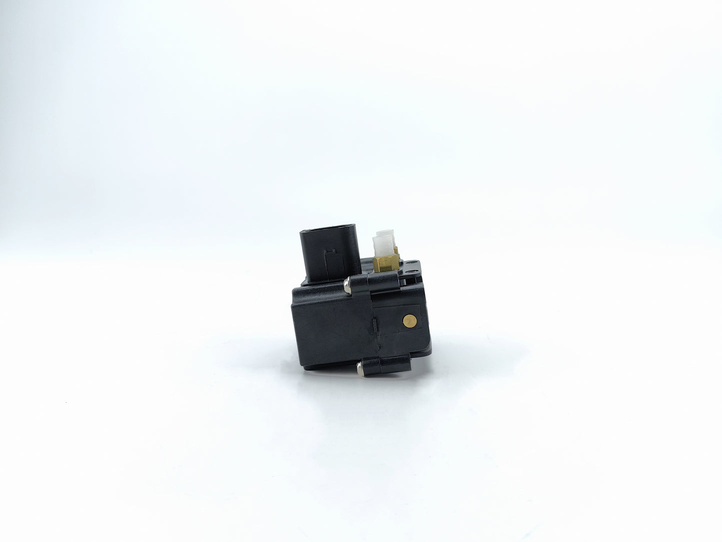 Air Suspension Solenoid Valve Block For BMW F02 37206864251
