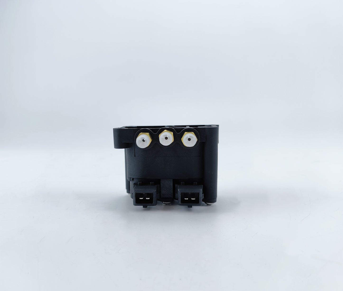 Air Suspension Solenoid Valve Block 37226787616 For BMW E65 E66