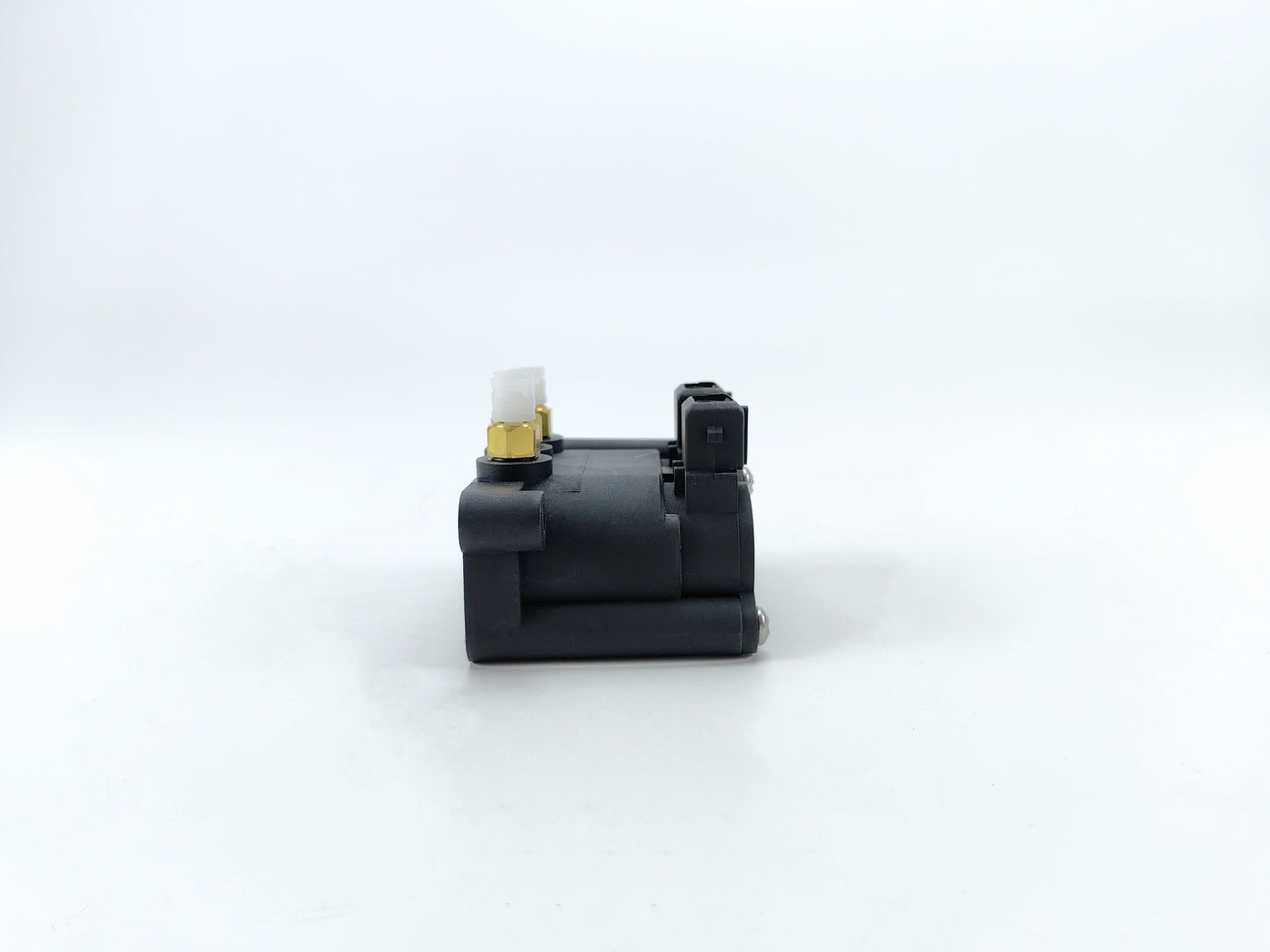 Air Suspension Solenoid Valve Block 37226787616 For BMW E65 E66