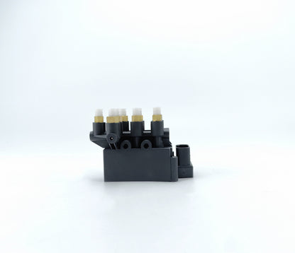 4M0616013A Air Suspension Valve Block For﻿ New Audi Q7