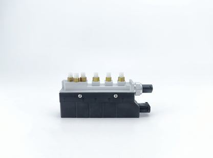 C2C35166 Air Suspension Valve Block For Jaguar XJ X350 X358
