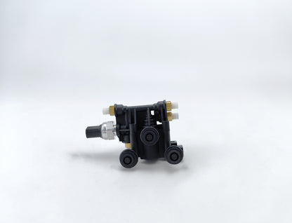 RVH000046 Land Rover Range Rover L322 Solenoid  Air Suspension Valve Block